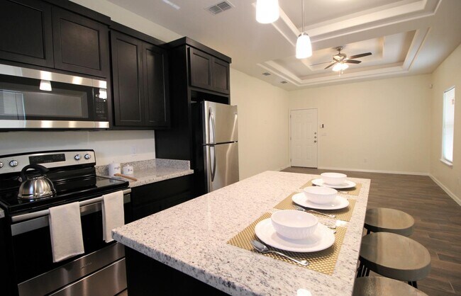 Photo - Monmack Landing Apartments