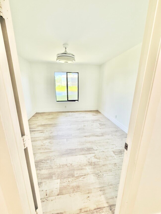 Photo - 3594 Alder Dr Unit H1