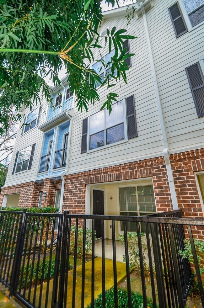 Photo - 9200 Westheimer Rd Unit 802