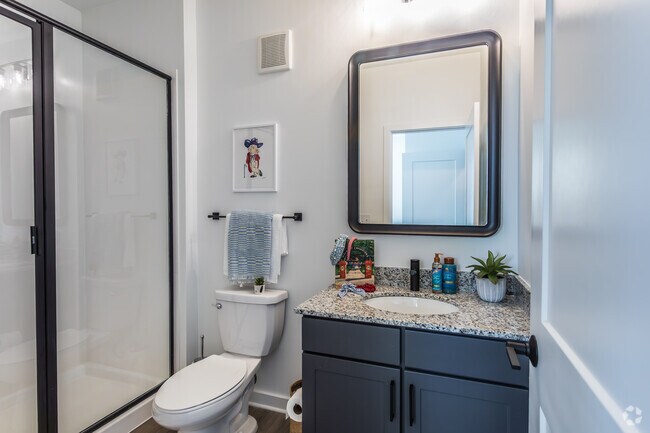 4BR, 4.5BA - 1,801SF - The Grove - Second Bathroom