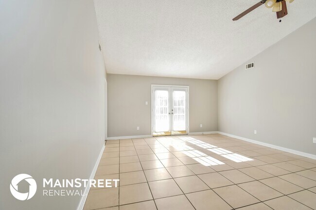 Photo - 7111 Peppermill Ln