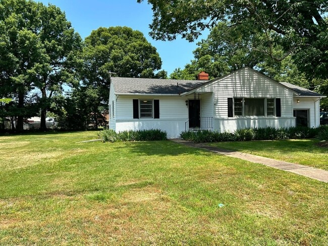 Photo - 315 Natchez Rd