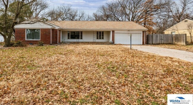 Building Photo - Mid Century Modern Ranch in Eastbourough Rental