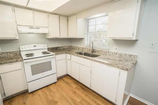 Photo - 1277 Sylvia Ave