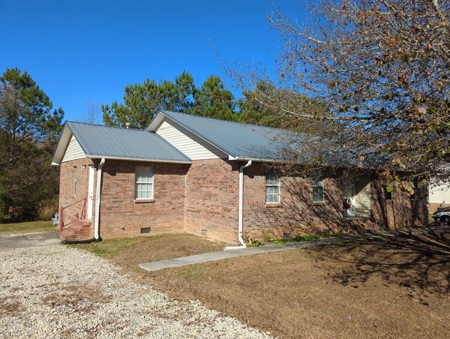 Building Photo - 69-71 Summerfield Rd Unit 71 Summerfield Rd