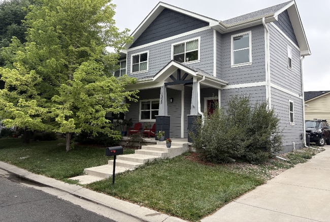 Photo - 1325 S Kimbark St House