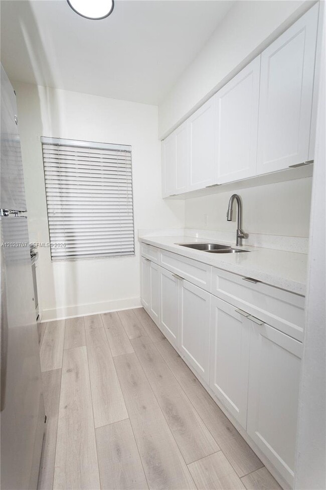 Photo - 111 SW 31st Ct Unit 1