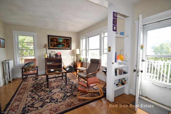 Photo - 215 Boston Ave