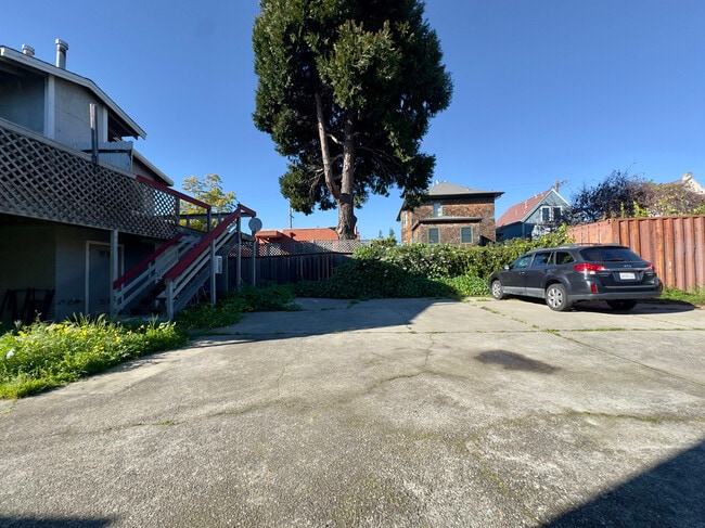 Photo - 2835 California St Unit 4