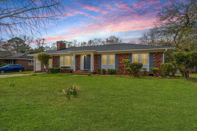 Photo - 1791 Dunbarton Dr