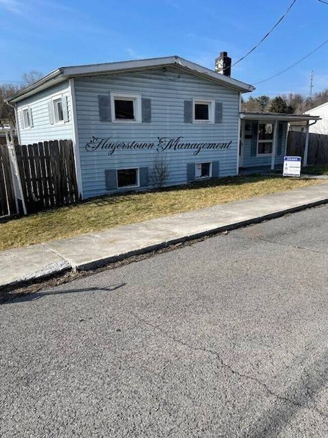 Three Bedroom Hancock Rental House Rental in Hancock, MD