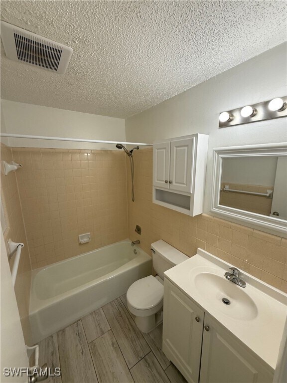 Photo - 3085 Barrett Ave Townhome