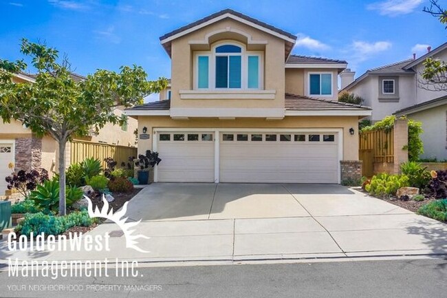 Captivating 5Bdm 3Ba Two-Story Home in Sab... - Captivating 5Bdm 3Ba Two-Story Home in Sab...