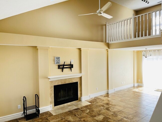 Photo - 9240 Crossing Dr