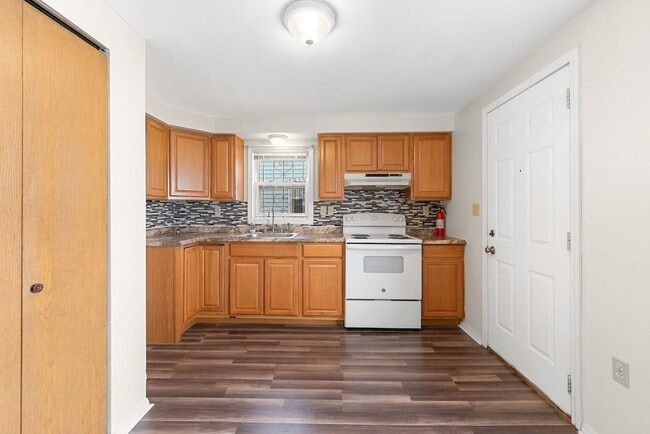 Photo - 338 Johnston Ave