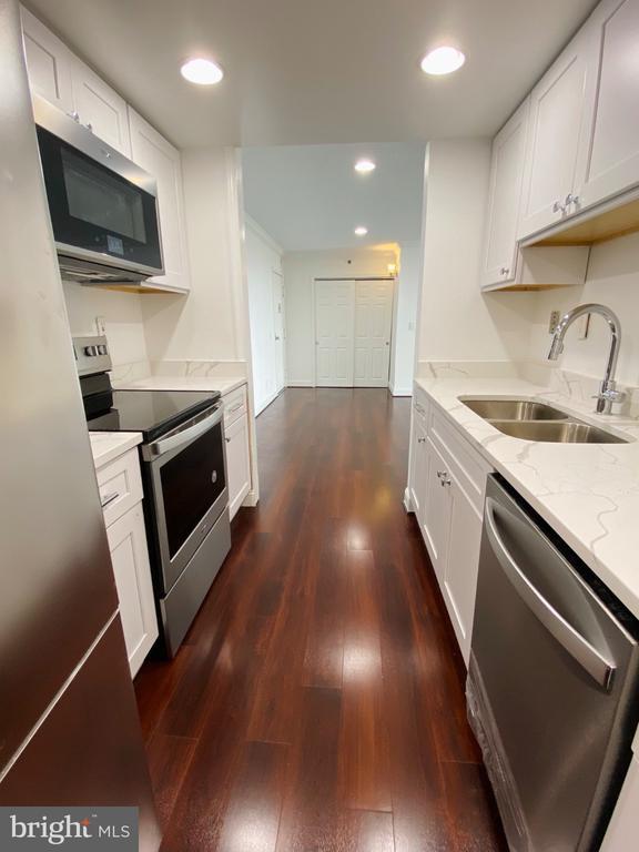 5911 Edsall Rd Unidad PH03