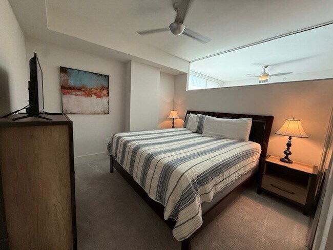 Photo - 95 8th St NW Unidad SI ID1604352P