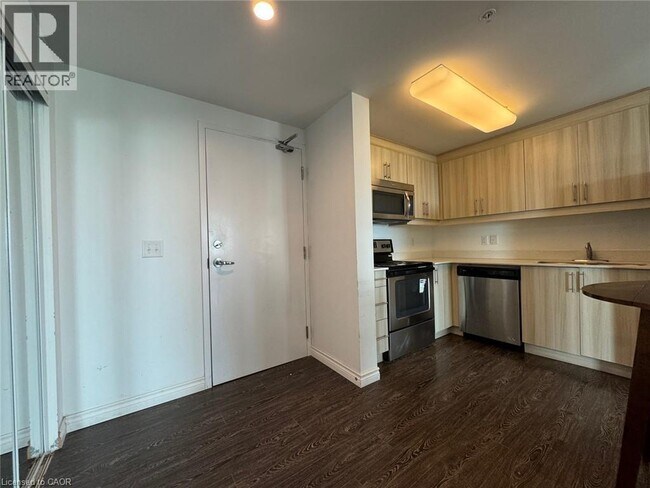 Photo - 158 King St N Unité 1503