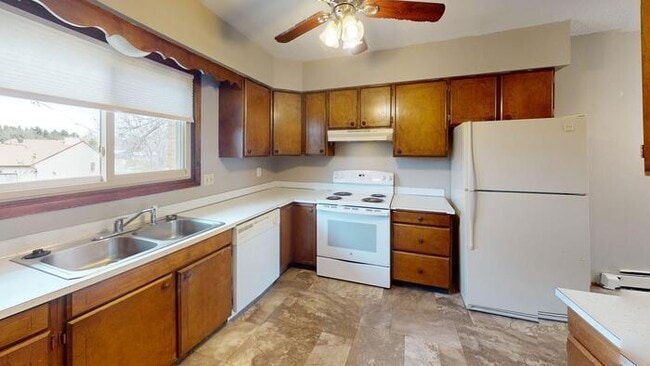 Building Photo - 912 E Owens Ave Unit 1