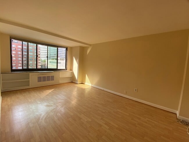 Photo - 1021 Arlington Blvd Unit 715