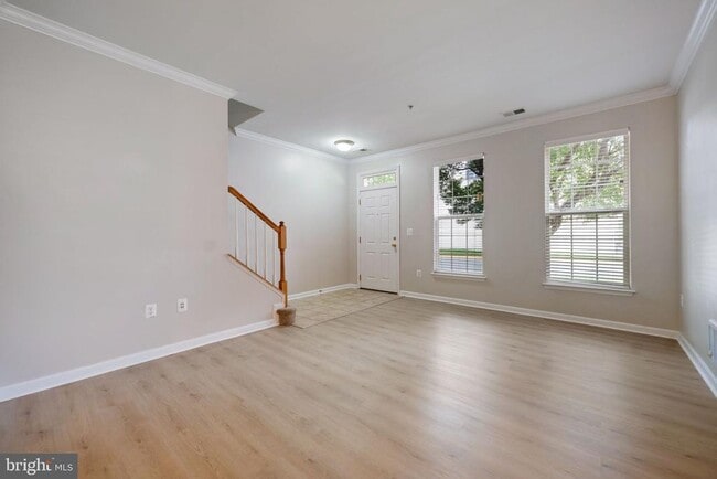 15555 John Diskin Cir