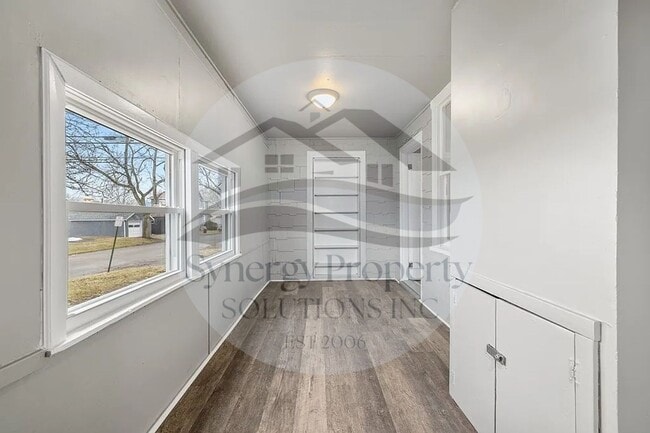 Photo - AVAILABLE NOW CRESTLINE HOME