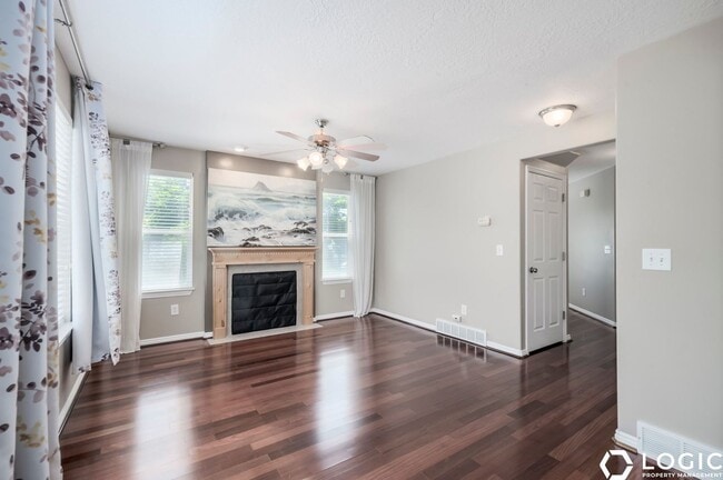 Photo - 1315 S 1410 E