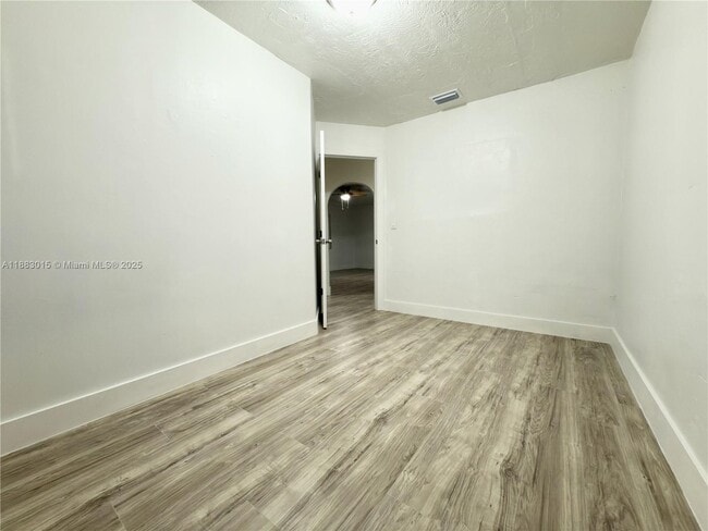 Photo - 729 NW 114th St Unit 0