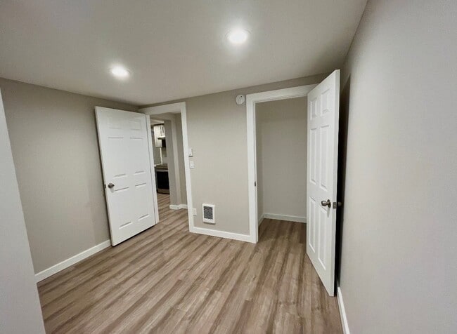 Photo - 551 NE 65th St