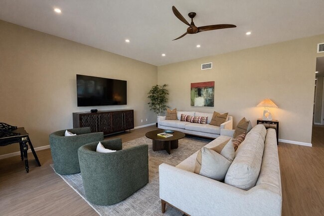 Photo - 45565 Pima Rd