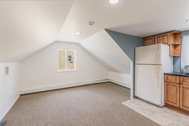 Photo - 306 5th Ave