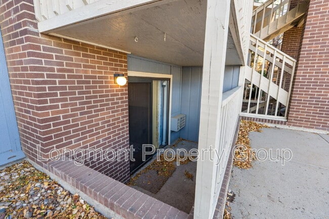 Photo - 2800 Kalmia Ave