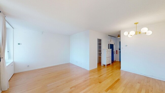 Photo - 240 M St SW Unit E102