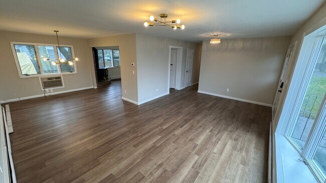 Photo - 20 Poplar Pl Apartments Unit Main