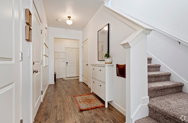 Building Photo - 437 S Burr Oak Ln Rental