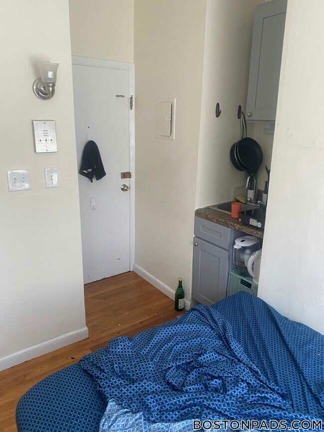 Photo - 49 S Huntington Ave Unit 201