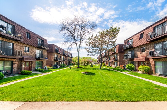 Photo - 9619 Bianco Terrace Unit B1