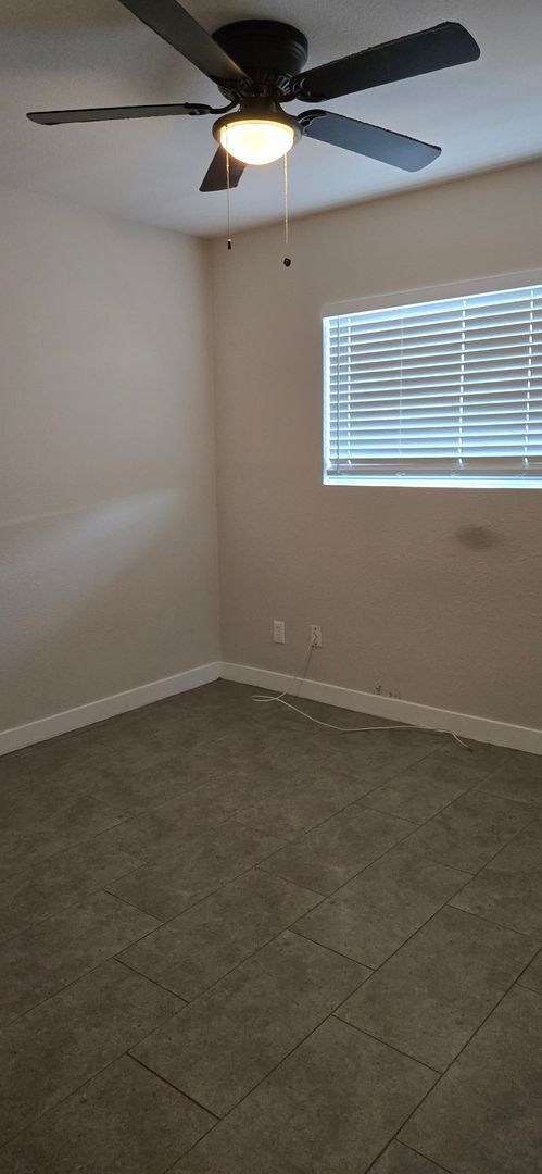 Photo - Newly Remodeled Single Story 2-Bed 1-Bath Apartment Unidad 1