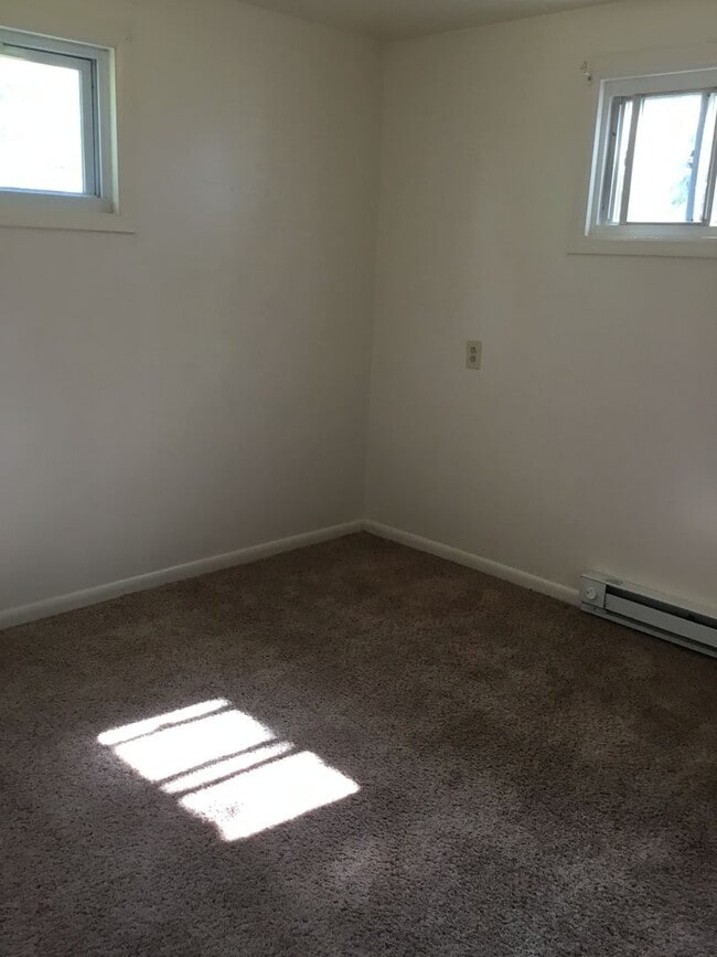 Photo - 1729-1733 MANOR RIDGE DRIVE Unit 1731 MANOR RIDGE DRIVE