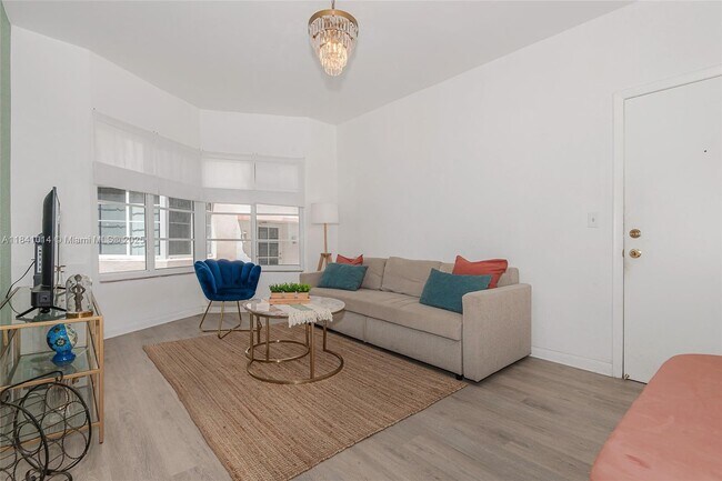 Photo - 530 15th St Unit 104