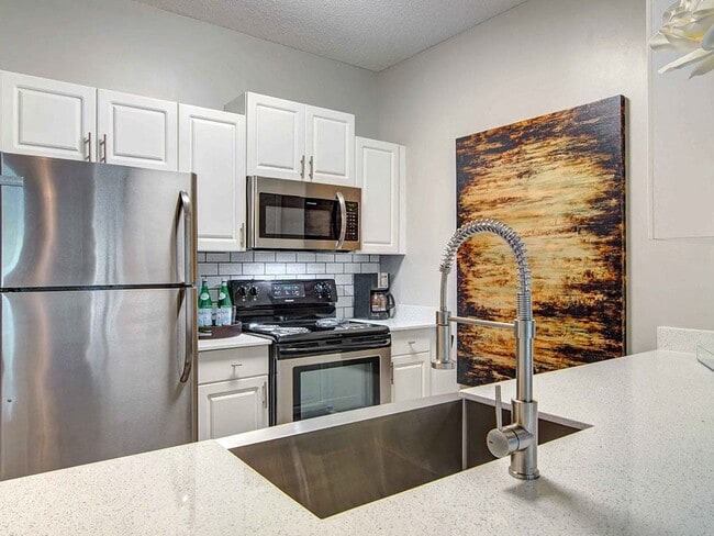 Photo - Ascent at Windward