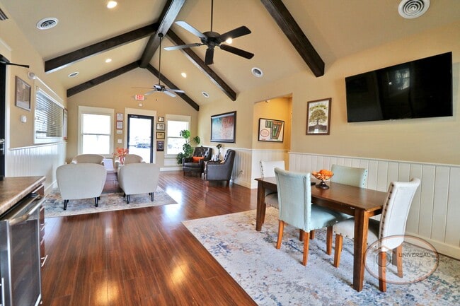 Clubhouse Lounge