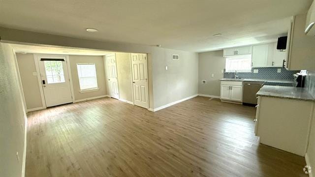 Building Photo - 142 Andrea St Unit A Rental