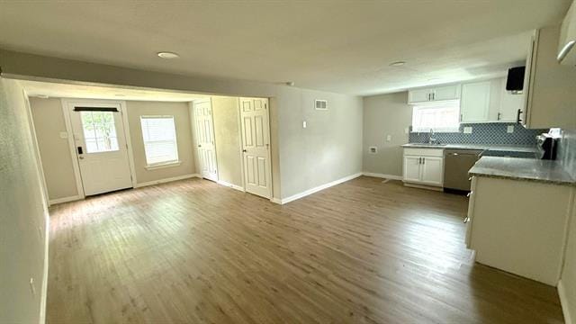 Building Photo - 142 Andrea St Unit A Rental