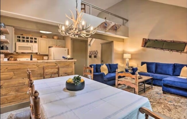 Photo - 44 Snow Plow Hill