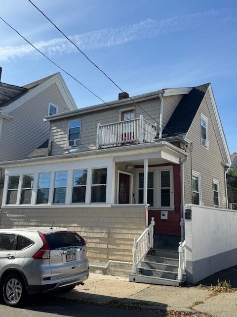 Photo - 142 Hamilton Ave
