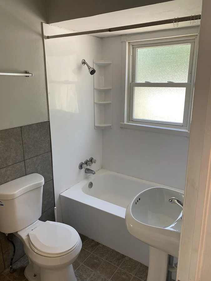 Photo - 549 Brown St Unidad 3