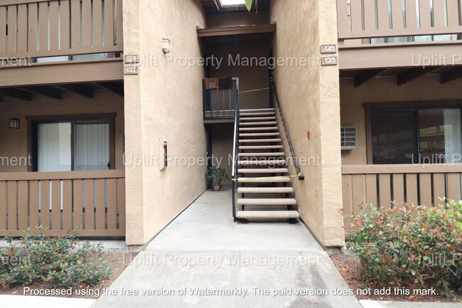 1 Bed 1 Bath downstairs unit - 1 Bed 1 Bath downstairs unit Condo Unit 125