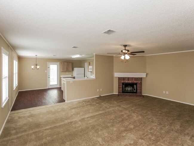Photo - 8608 Serenity Way