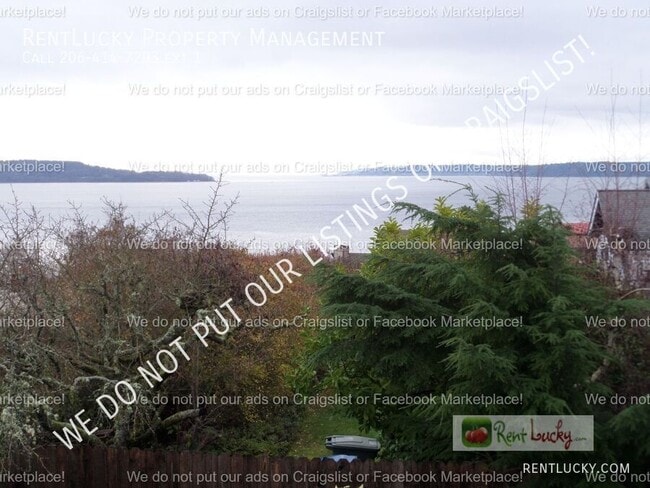 Building Photo - 29633 Marine View Dr SW Unit A